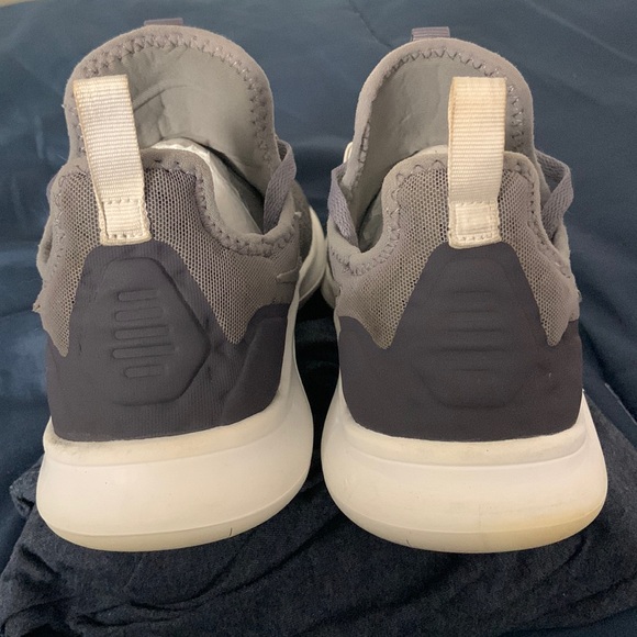 NIKE FREE TR-8 WOMENS - EUC - Picture 4 of 12